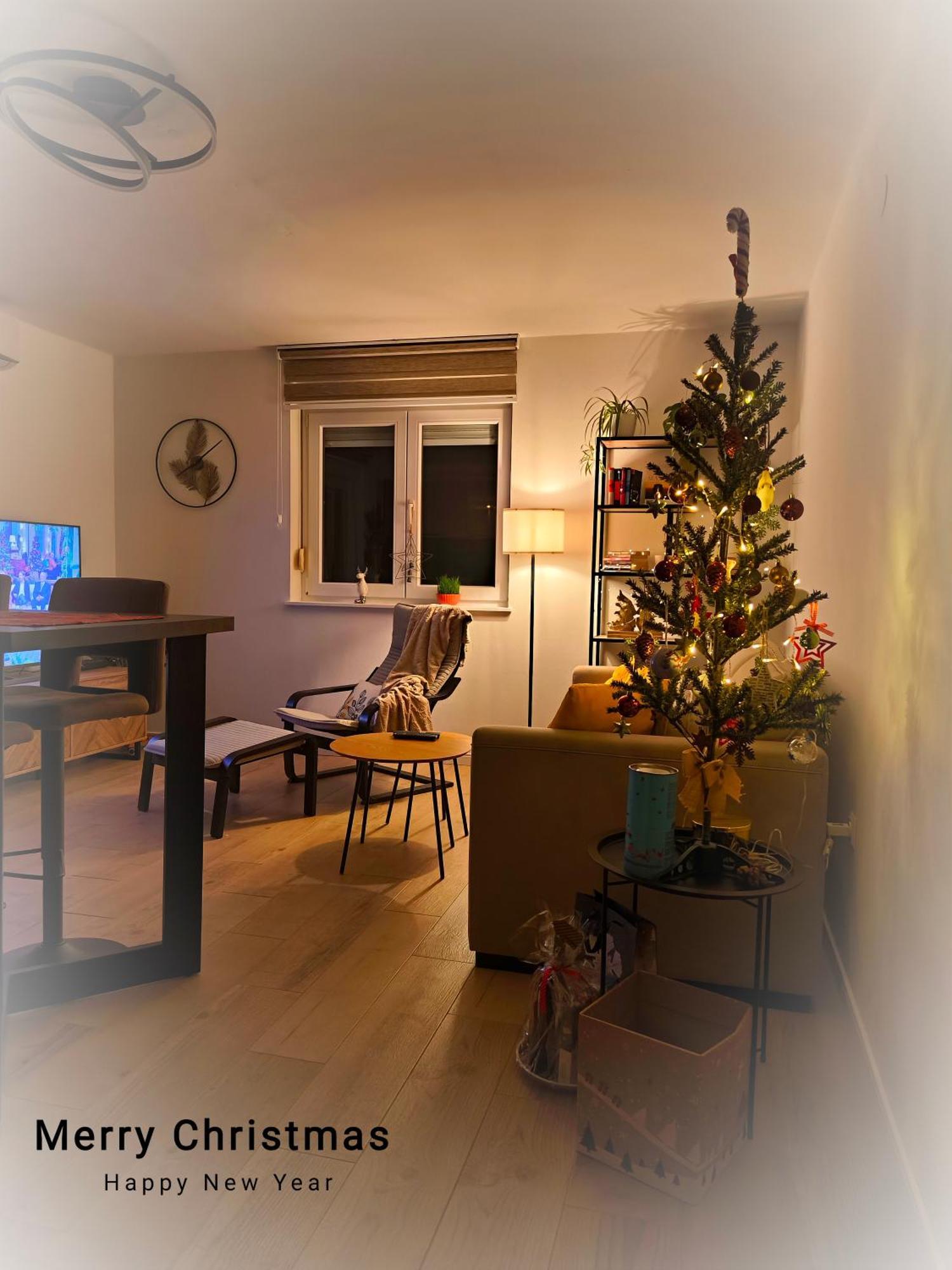 Ulike I Pini Apartment Pula Bagian luar foto
